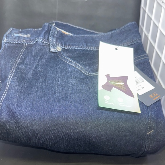 Brand New With Tags Mens Slim Jeans! - Picture 2 of 8